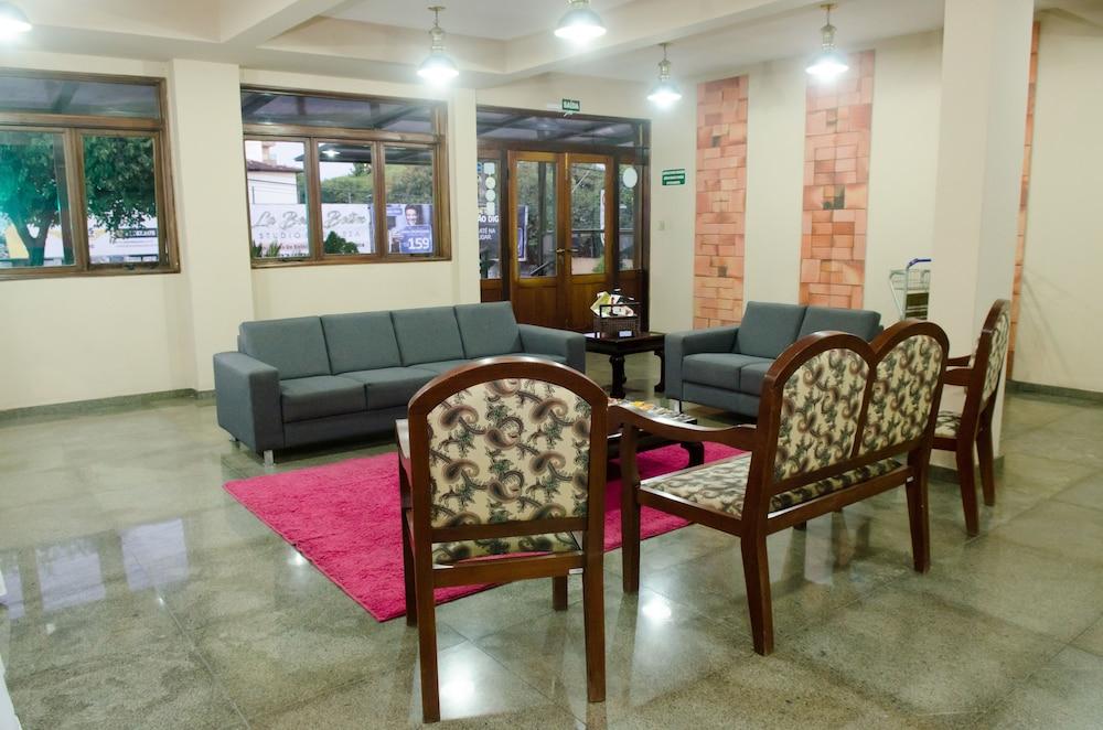 Samba Betim Hotel Buitenkant foto