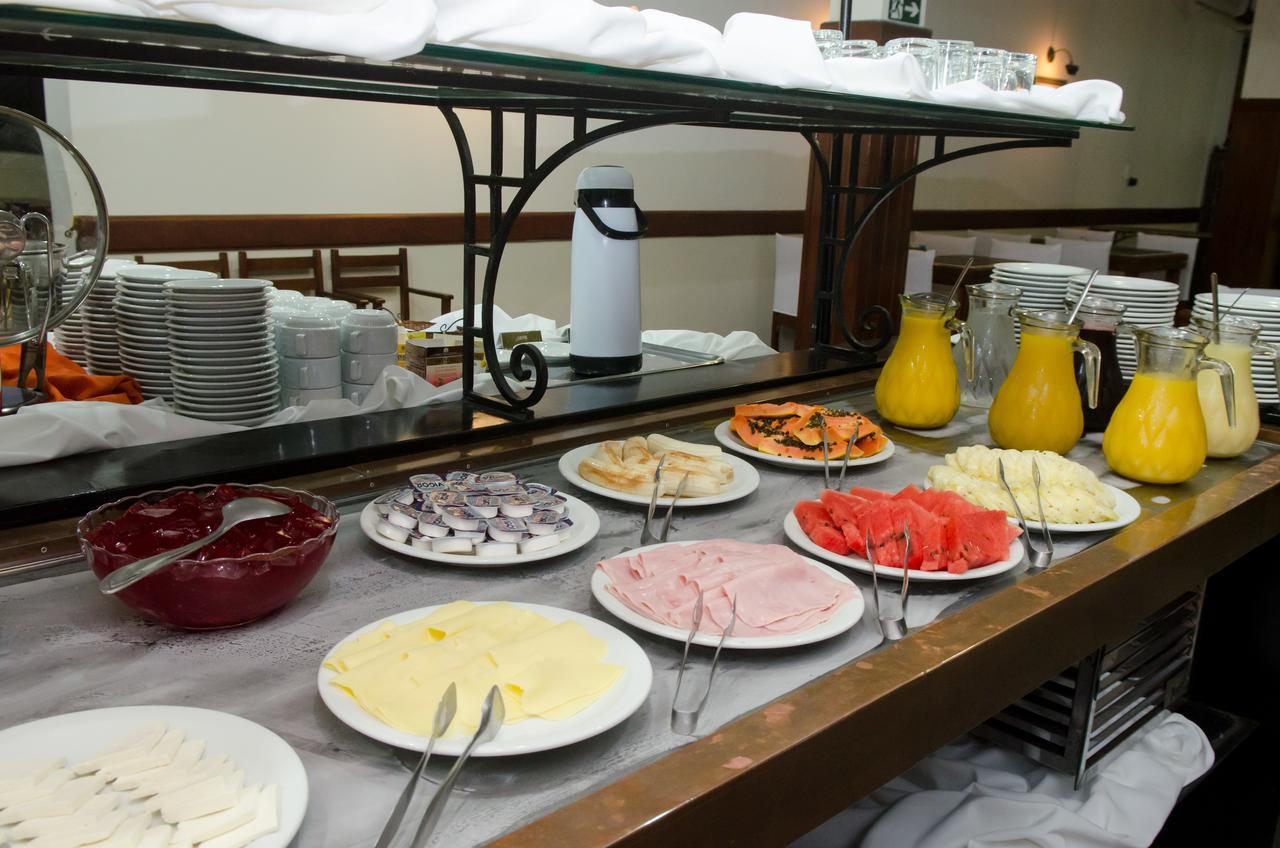 Samba Betim Hotel Buitenkant foto