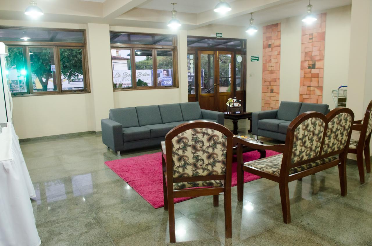 Samba Betim Hotel Buitenkant foto